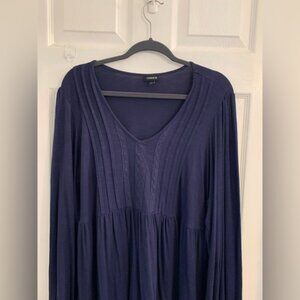 Torrid Navy Blue V-Neck Tunic. Size 1X